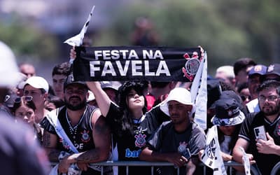 Com provocação aos rivais, Corinthians festeja título da Copa do Brasil na Neo Química Arena
