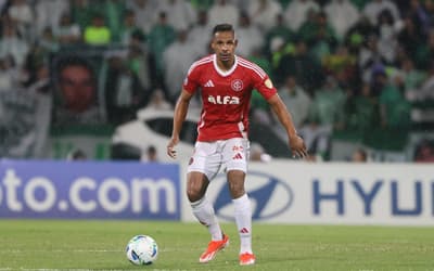 Volante e Internacional conversam para retorno ao Beira-Rio