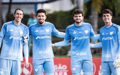 Cruzeiro negocia empréstimo de goleiro para time da Série B