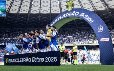 Cruzeiro tem quatro jogadores na seleção do Brasileirão; Pedrinho faz balanço de 2025
