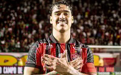 AO VIVO: Acompanhe o vaivém do mercado da bola nesta sexta-feira (26)