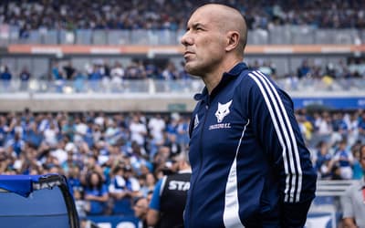 Arroyo ou Sinisterra? Cruzeiro divulga escalação para jogo contra o Botafogo