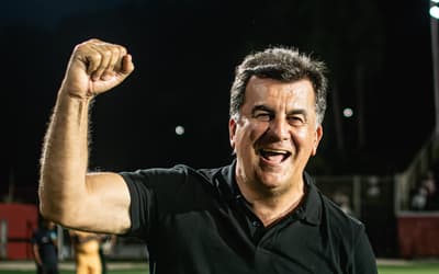 Com folga, Fábio Mota é reeleito presidente do Vitória; veja resultados