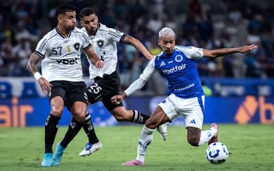 ANÁLISE: Sinisterra aproveita chance contra o Botafogo, mas Cruzeiro comete erros que têm de servir de lição