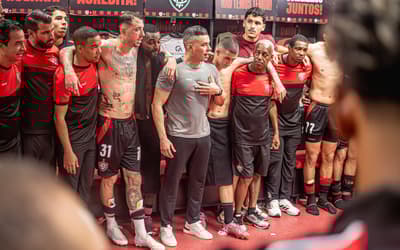 Veja artilheiro, garçom e números do Vitória na temporada 2025