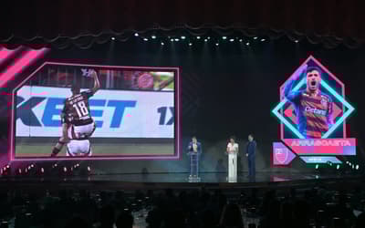 Flamengo tem quatro representantes e craque na Seleção do Brasileirão; veja lista