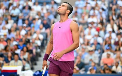 Alcaraz anuncia fim da parceria com seu técnico, Juan Carlos Ferrero