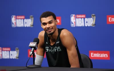 Wembanyama corre contra o tempo para voltar na semifinal da Copa NBA