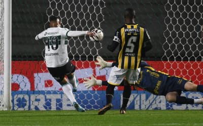 Artilheiro, Dellatorre deixa o Coritiba e acerta com time da Série B