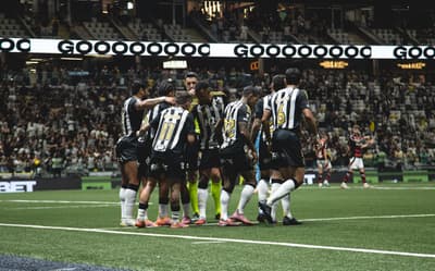 Quem deve permanecer no Atlético-MG em 2026? confira