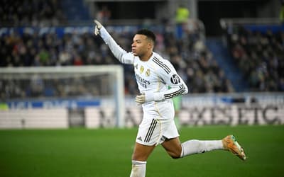 Rodrygo decide, Real Madrid vence Alavés e afasta crise com Xabi Alonso