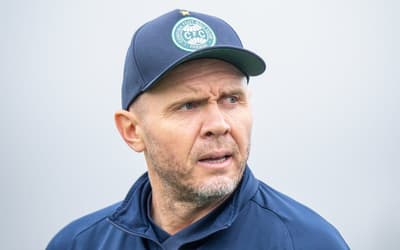 Mozart dá versão por saída do Coritiba e projeta 2026: 'Me provar na Série A'