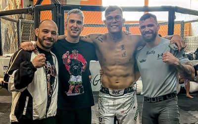 Técnico da Fighting Nerds abre o jogo sobre saída de astros do UFC: 'Estudar'