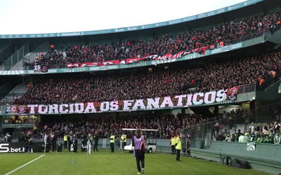 Athletico perde mando de campo por confusão em Atletiba da Série B