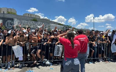 Torcedora sofre convulsão em festa do Corinthians; mais de 200 são atendidos pelos bombeiros