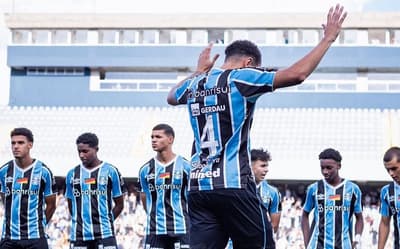 Botafogo prepara nova investida por jogador do Grêmio após recusa