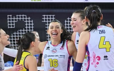 Antropova relembra parceria com Carolana na Itália: 'uma das melhores do mundo'