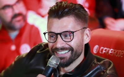 Sóbis aponta responsável pela permanência do Internacional: 'Mostrou o que era amor'