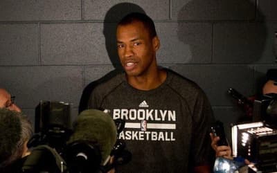 Único jogador homossexual da NBA revela luta contra câncer