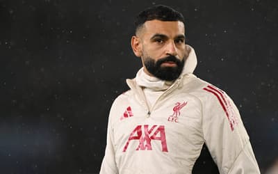 Brasileiro do Liverpool expõe crise envolvendo Salah: 'Deve assumir as consequências'
