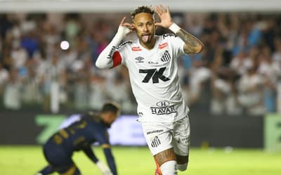 Neymar comemora gol marcado diante do Mirassol (Foto: Mauricio De Souza/AGIF / Gazeta Press)
