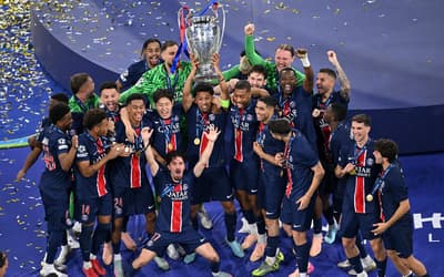 Retrospectiva Lance!: veja como foi o 2025 do PSG, o melhor ano da história do clube