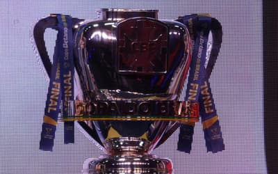 Arbitragem da semifinal da Copa do Brasil sofre críticas: 'Piada'