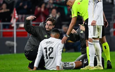 Astro do Real Madrid sente nova lesão em vitória e preocupa