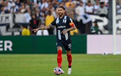 Cabe no Brasil? Sergio Ramos se despede de time do México após eliminação