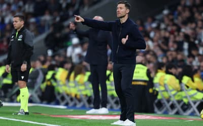Atitude de Xabi Alonso contra jogador do Real Madrid viraliza: 'Não'