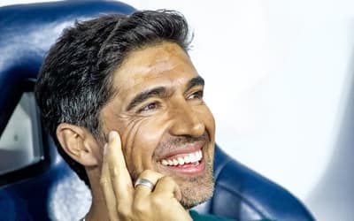 Palmeiras mira avançar por reforços 'identificados no mercado' após limpa no elenco