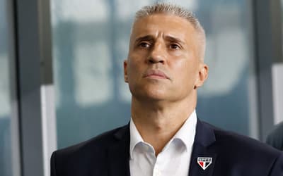 Jornalista analisa trabalho de Crespo no São Paulo e dispara: 'Está pedindo'