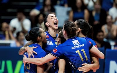 Minas supera Barueri e se aproxima do líder Flamengo na Superliga Feminina