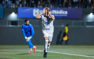 Bahia vence o Bahia de Feira e segue 100% no Campeonato Baiano