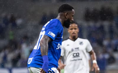 Após estreia, Gerson projeta clássico do Cruzeiro contra o Atlético-MG