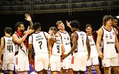 Com drama, Flamengo bate Mogi e foca no penta do Super 8