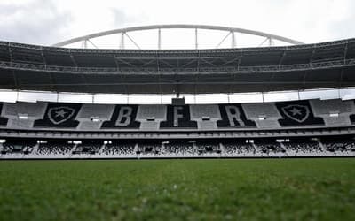 Presidente do Botafogo comenta possibilidade do Vasco mandar jogos no Nilton Santos