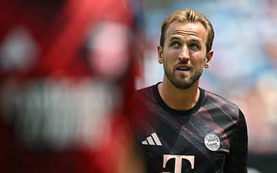Alvo do Barcelona, Kane inicia conversas sobre renovação com o Bayern de Munique