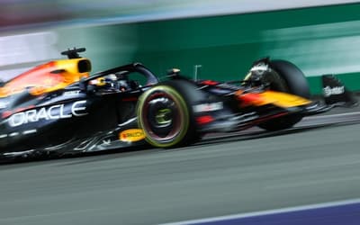 Bandeira vermelha de Verstappen marca dia de testes em Barcelona