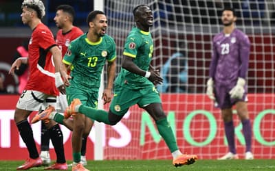 Mané supera Salah novamente e classifica Senegal para final da Copa Africana de Nações