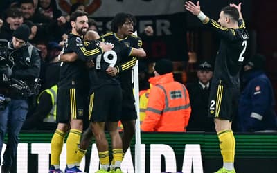 Ídolo do United destaca vitória sobre Arsenal: 'Atitude positiva'