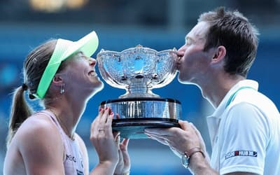 Dupla anfitriã quebra escrita de 62 anos no Australian Open; entenda