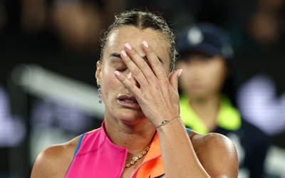 Sabalenka esclarece reação após vice do Australian Open: 'Não consegui resistir'