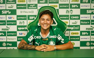 Palmeiras surpreende e repatria meia Lorena Benítez, que estava no Boca Juniors