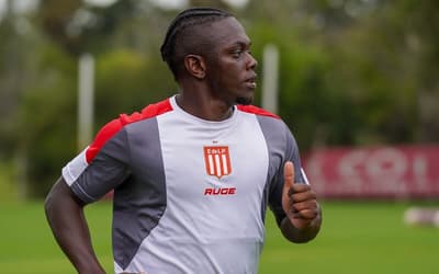 Athletico acerta com atacante colombiano do Estudiantes; veja valor