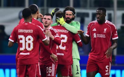 Liverpool chega em duelo na Champions League com 'invencibilidade falsa'