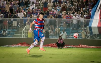 Bareiro faz de cavadinha e Fortaleza vence o Floresta no Estadual