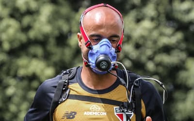 Entenda o que é a máscara usada pelos jogadores do São Paulo durante pré-temporada