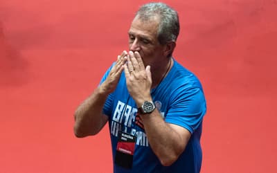 De campeões olímpicos a crianças: cortes no Flamengo abalam atletas