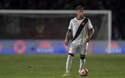 Torcedores avaliam estreia de jogador pelo Vasco: 'Passou raspando'